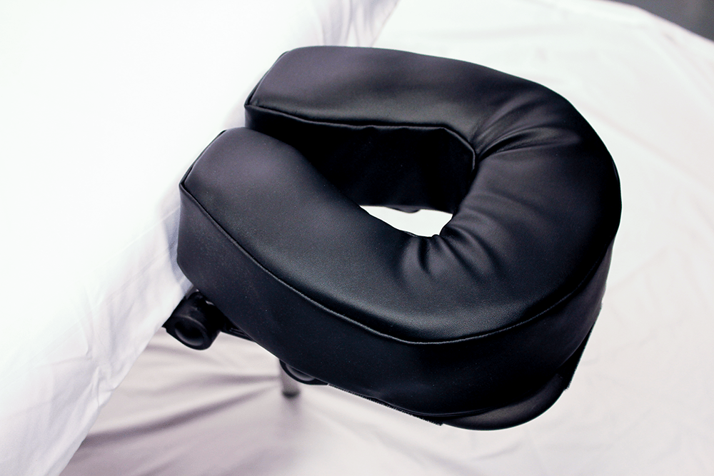 Quicklock Face Rest Platform and Pad - ibodycare - Oakworks - Black Boiance with Water Pillows